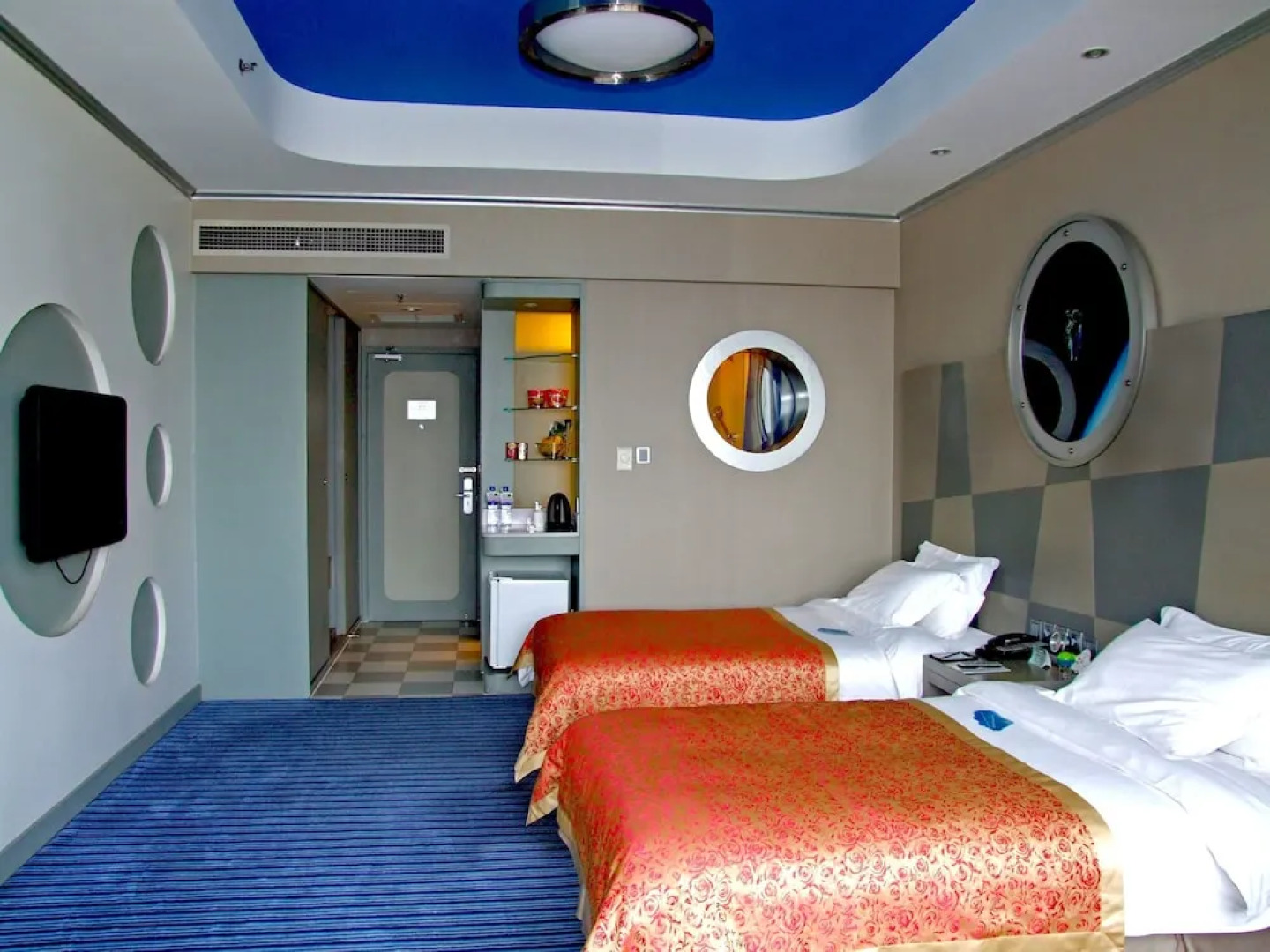 Yaxiang Jinling Palace