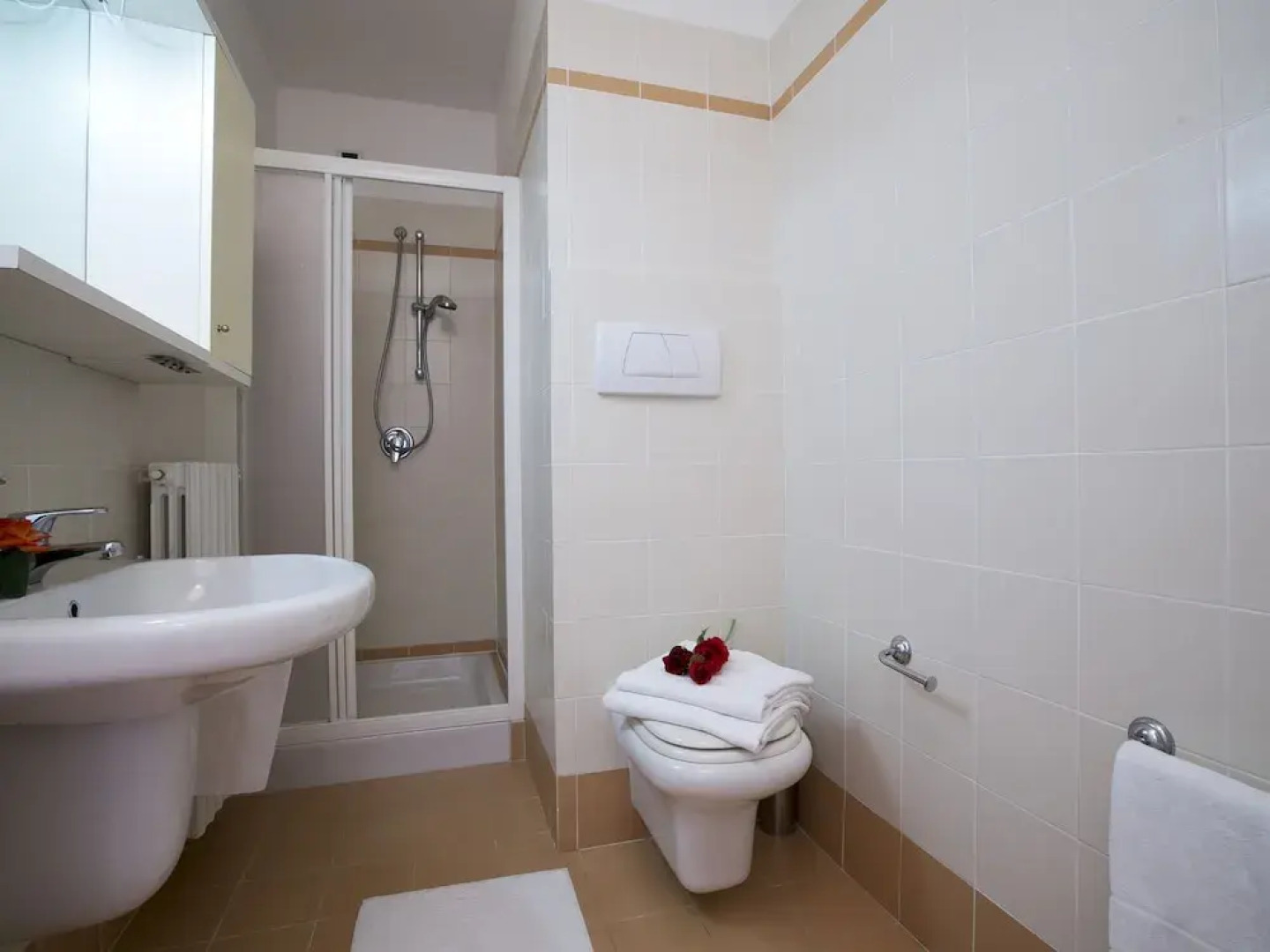 Modern and Cozy Furnished Apartment With one Wifi