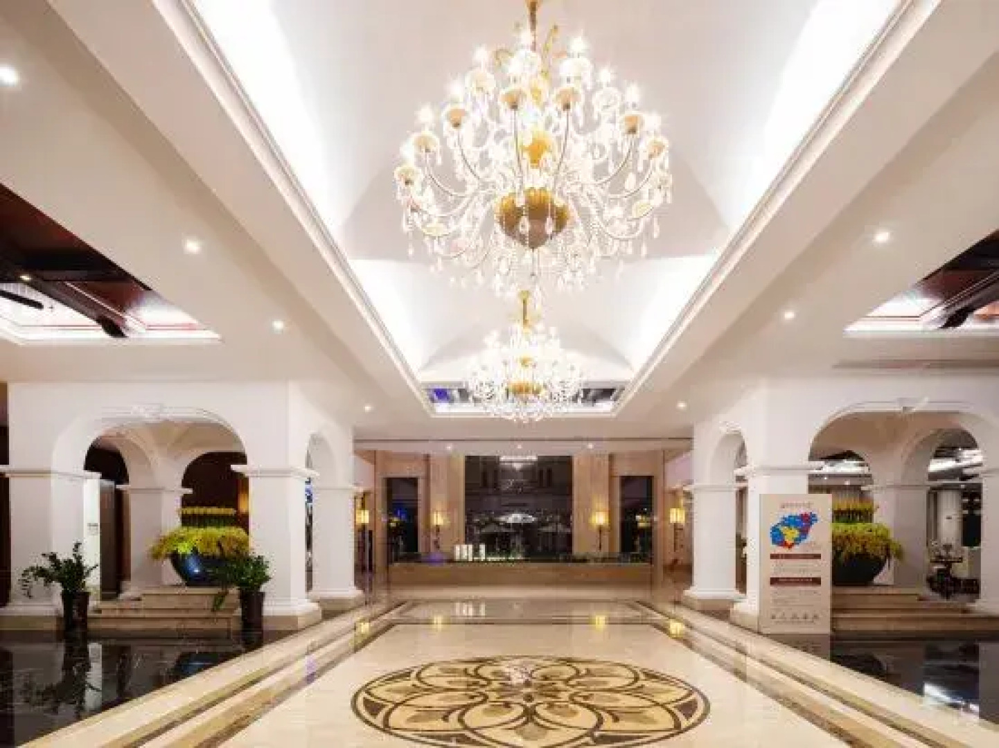 Osotto Recreation Hotel Moon Bay Wenchang