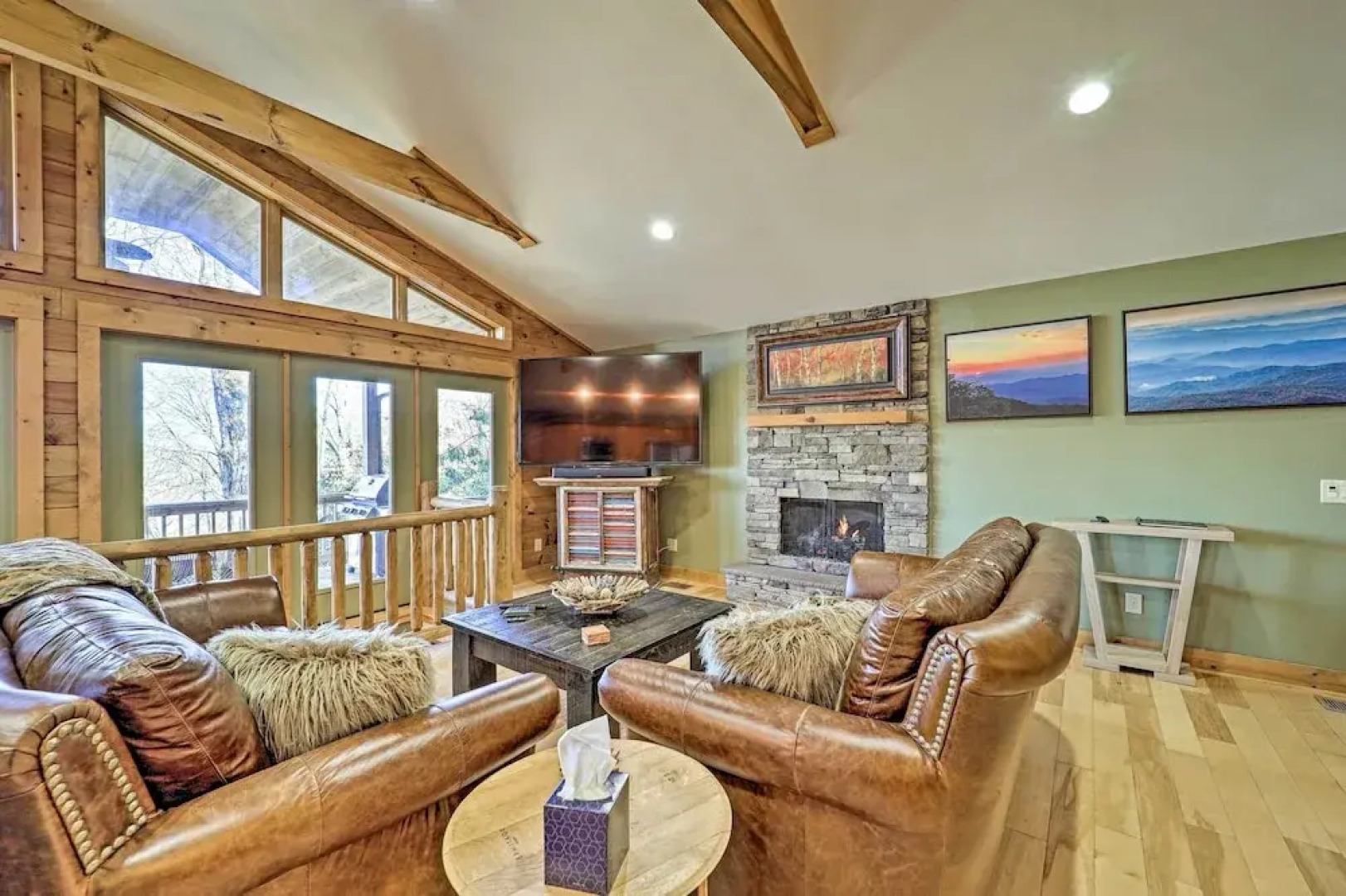 Near Ski Areas: Mtn-view Banner Elk Cabin