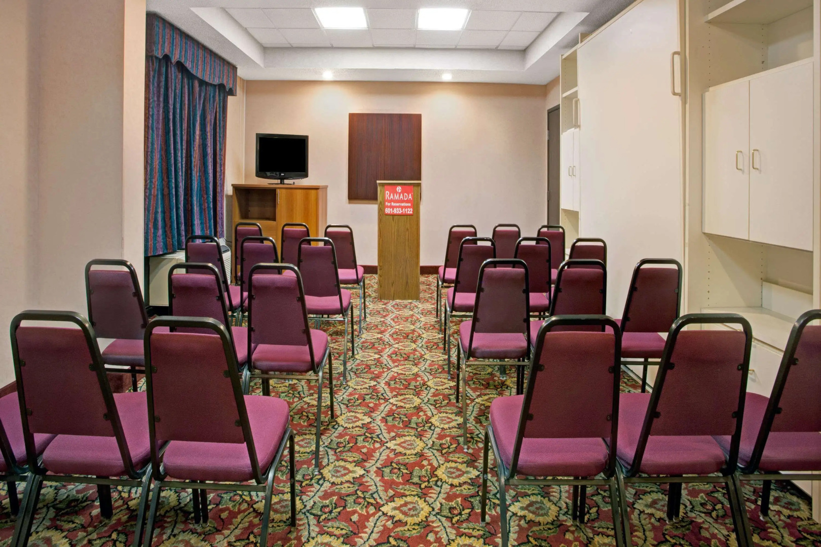 Ramada by Wyndham Pearl/Jackson Airport