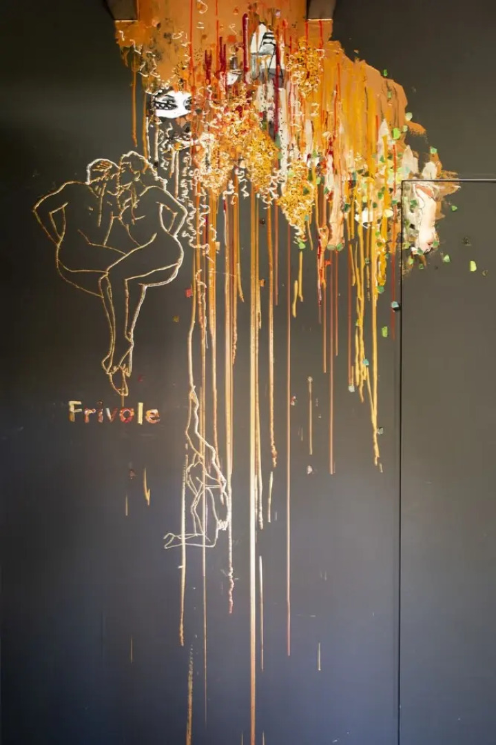 Love Hotel Domaine 10