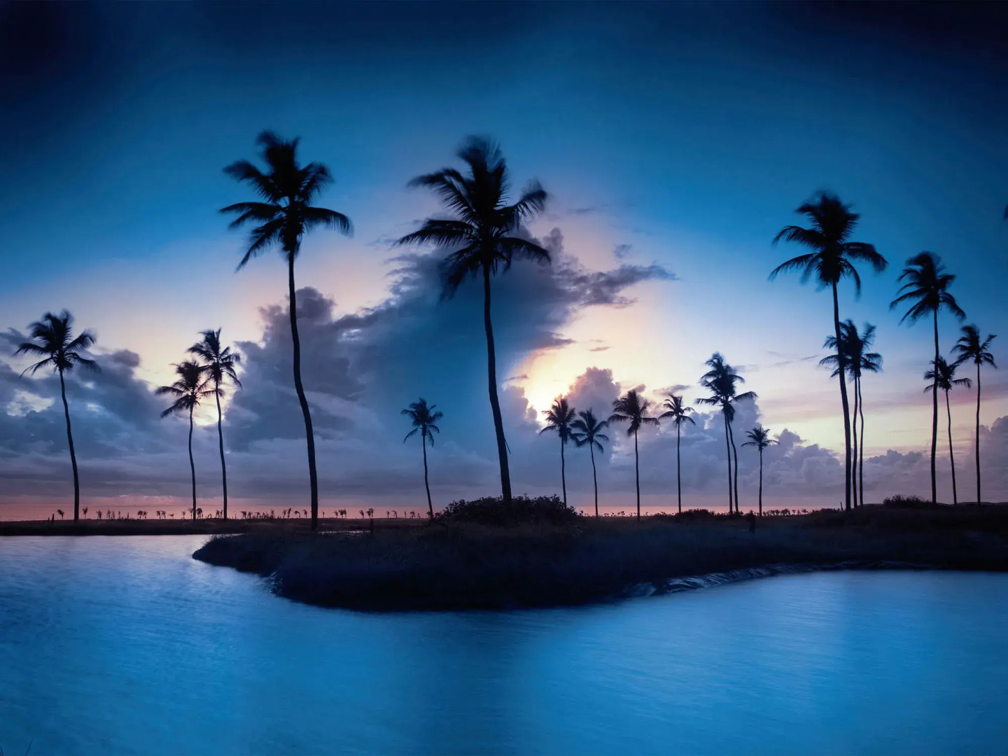 Dom Pedro Laguna Beach Resort & Golf by WAM Experience