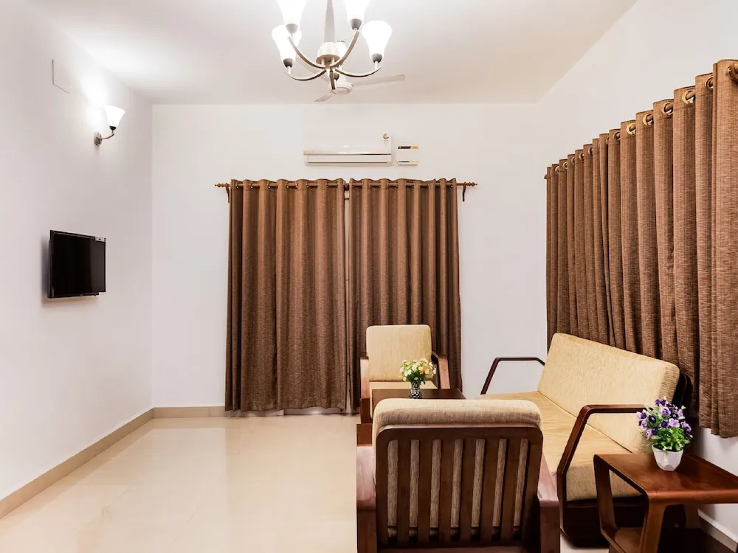 Capital O 40286 Lush Garden Resort