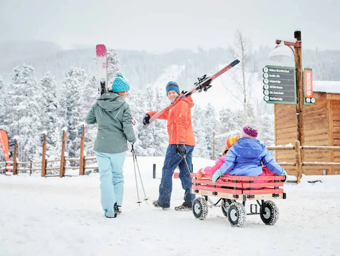 Studio In Lakeside Village, Updated Kitchen & Bath Apts