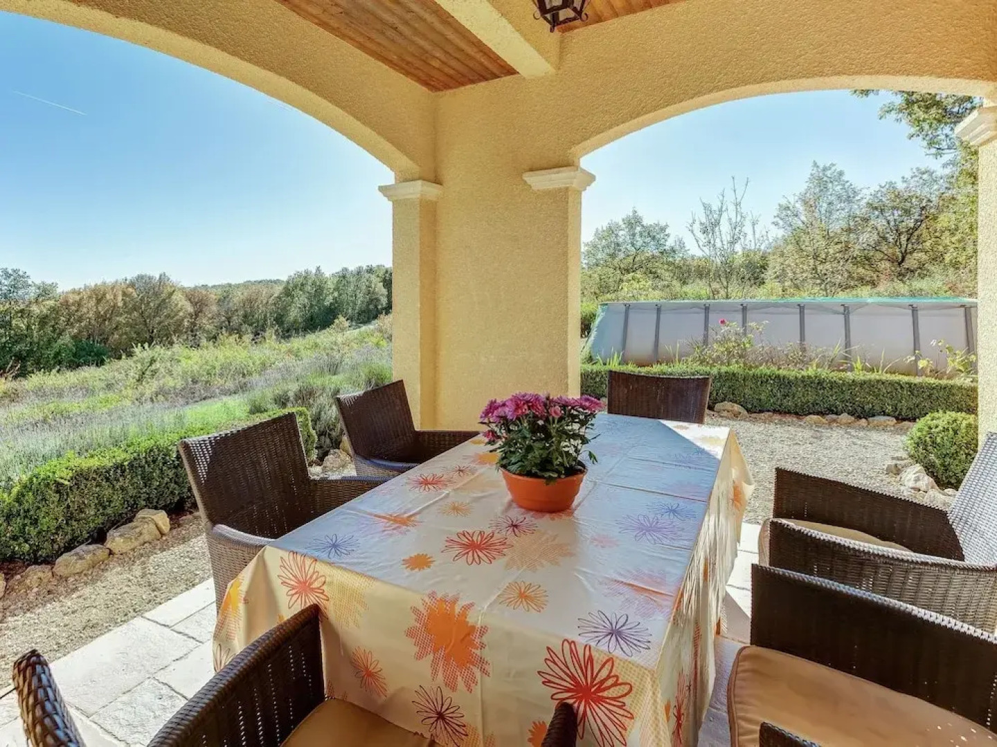 Luxury Villa in Cazals with Swimming Pool