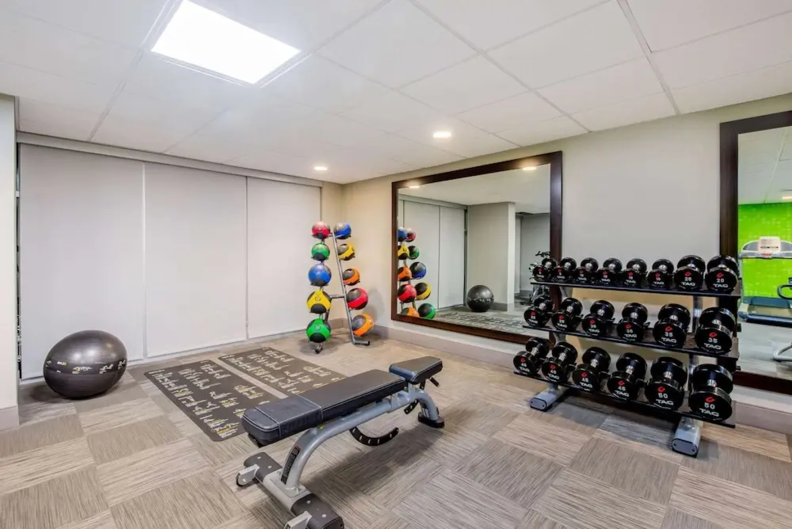La Quinta Inn & Suites Baltimore BWI Airport
