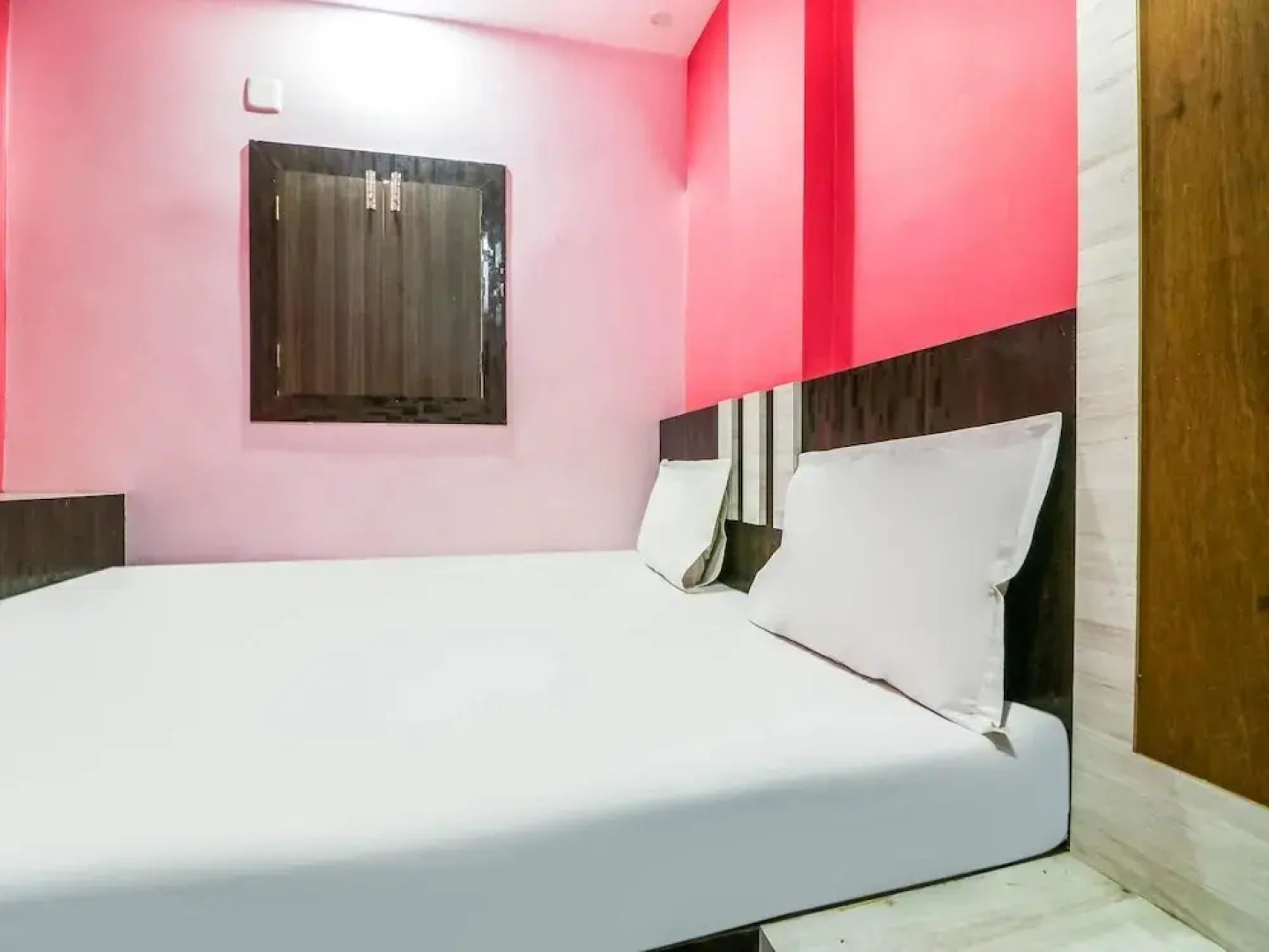 Hotel Ambay International by OYO Rooms