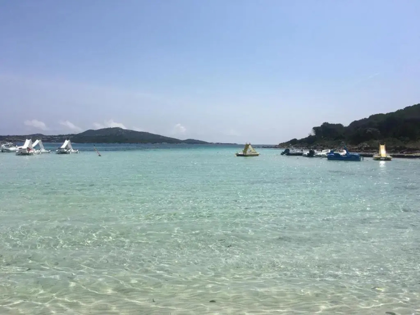 Turquoise & Wood Stylish House 23