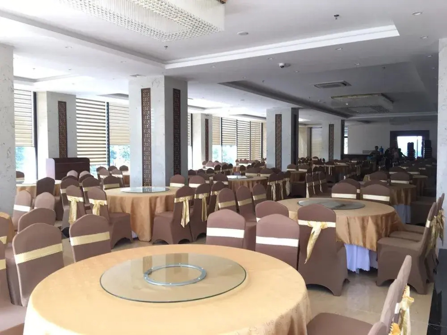 Holiday Cua Lo Hotel