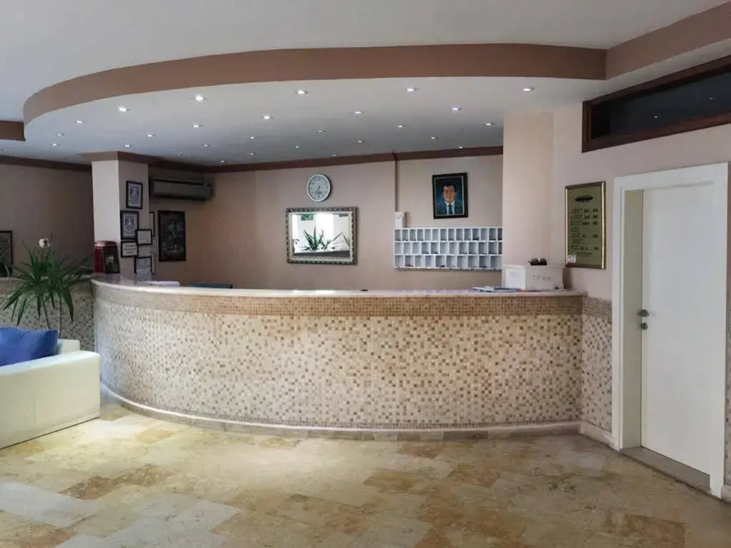 Ali Baba Hotel