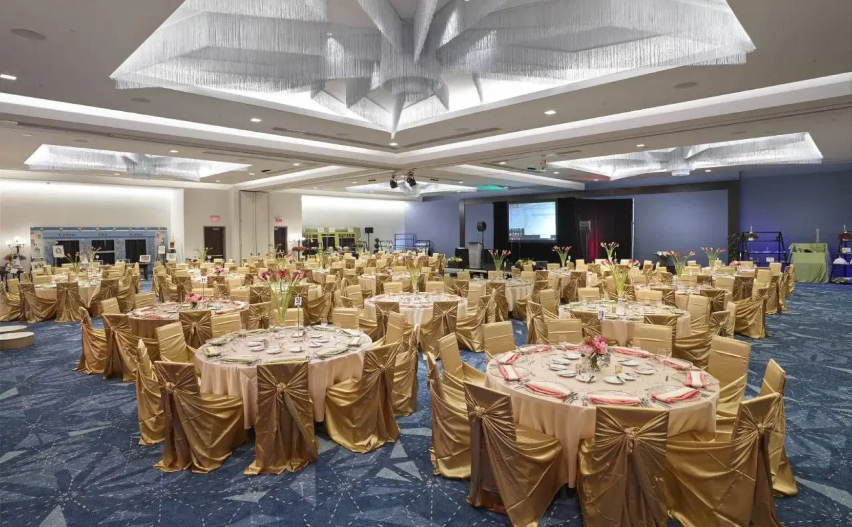 Renaissance Edmonton Airport Hotel