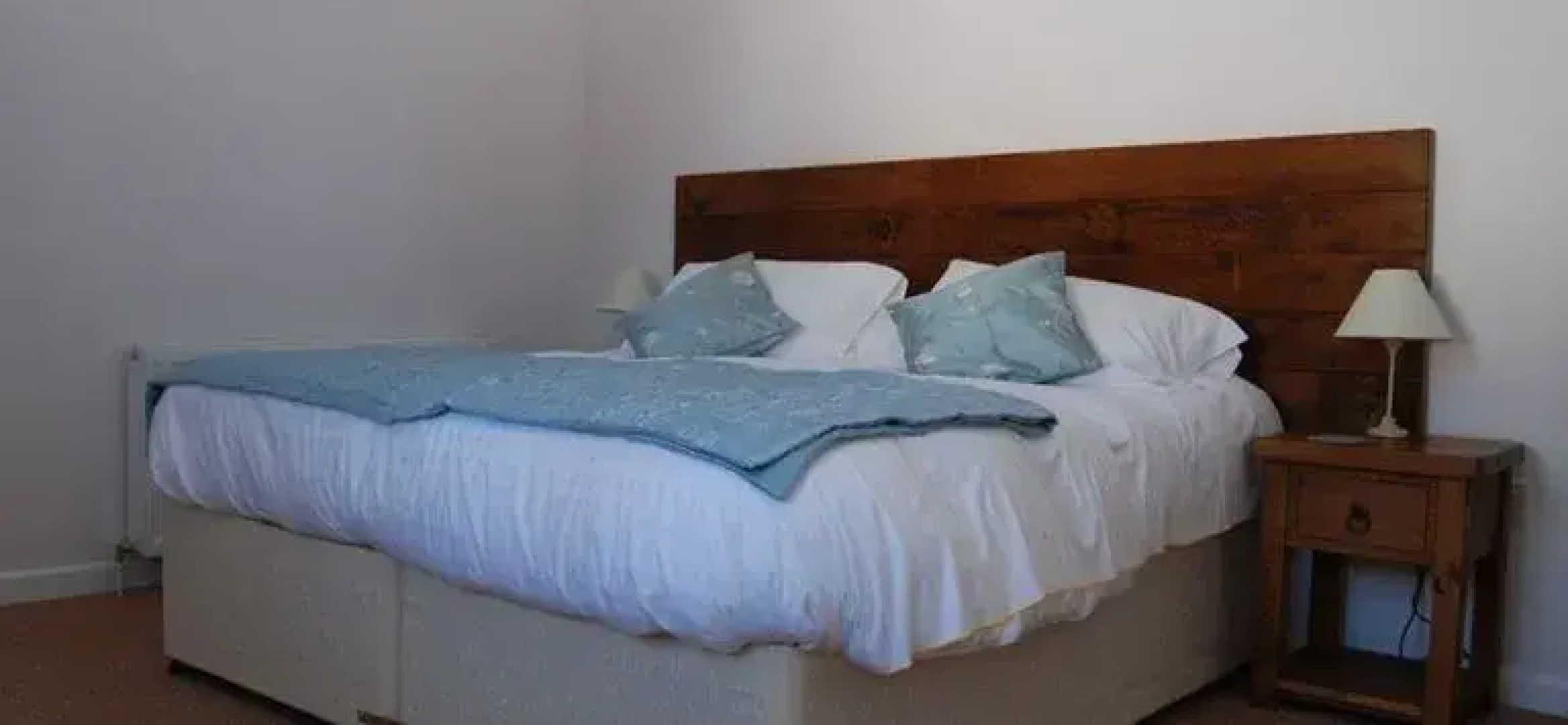 Old Riverview Guesthouse