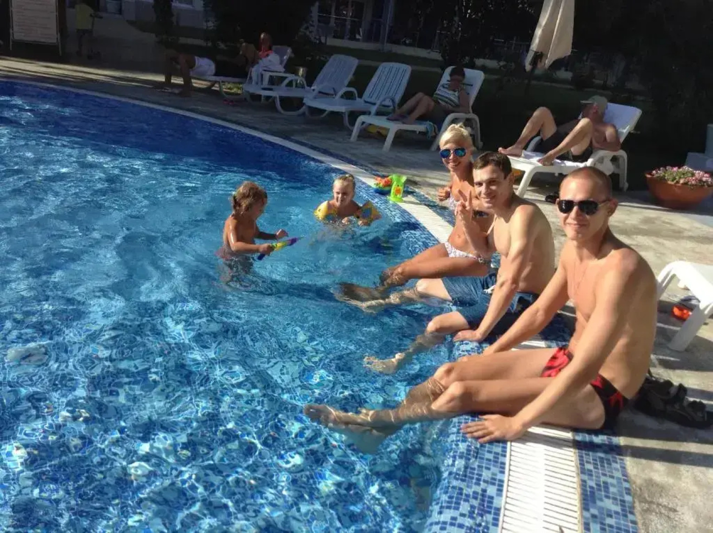 Oasis Suites Apartments and Studios