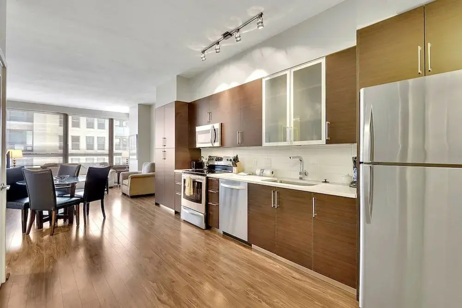 Bridgestreet Acadia at Metropolitan Park