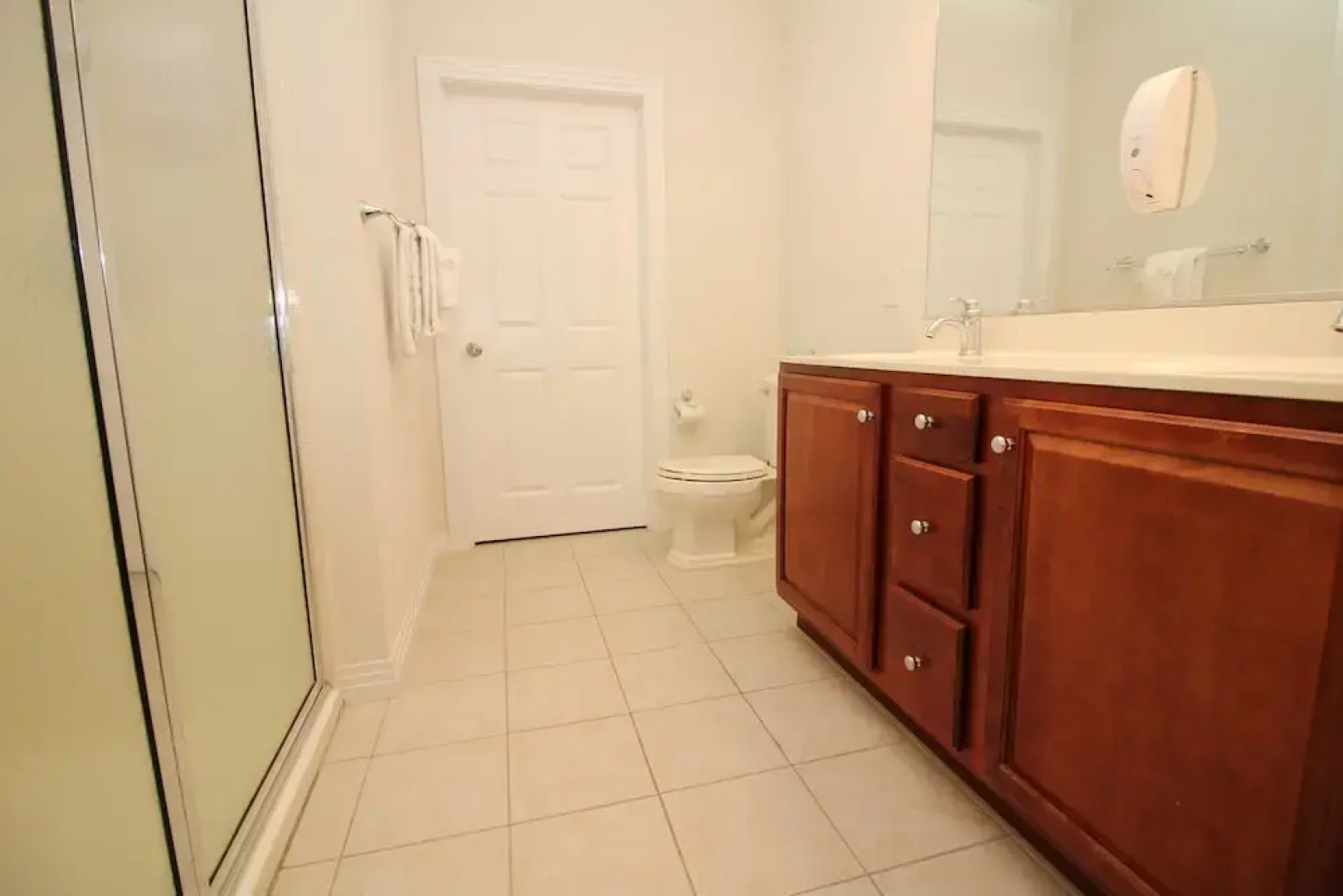 Hamilton Cay at Bermuda Bay by Kees Vacations