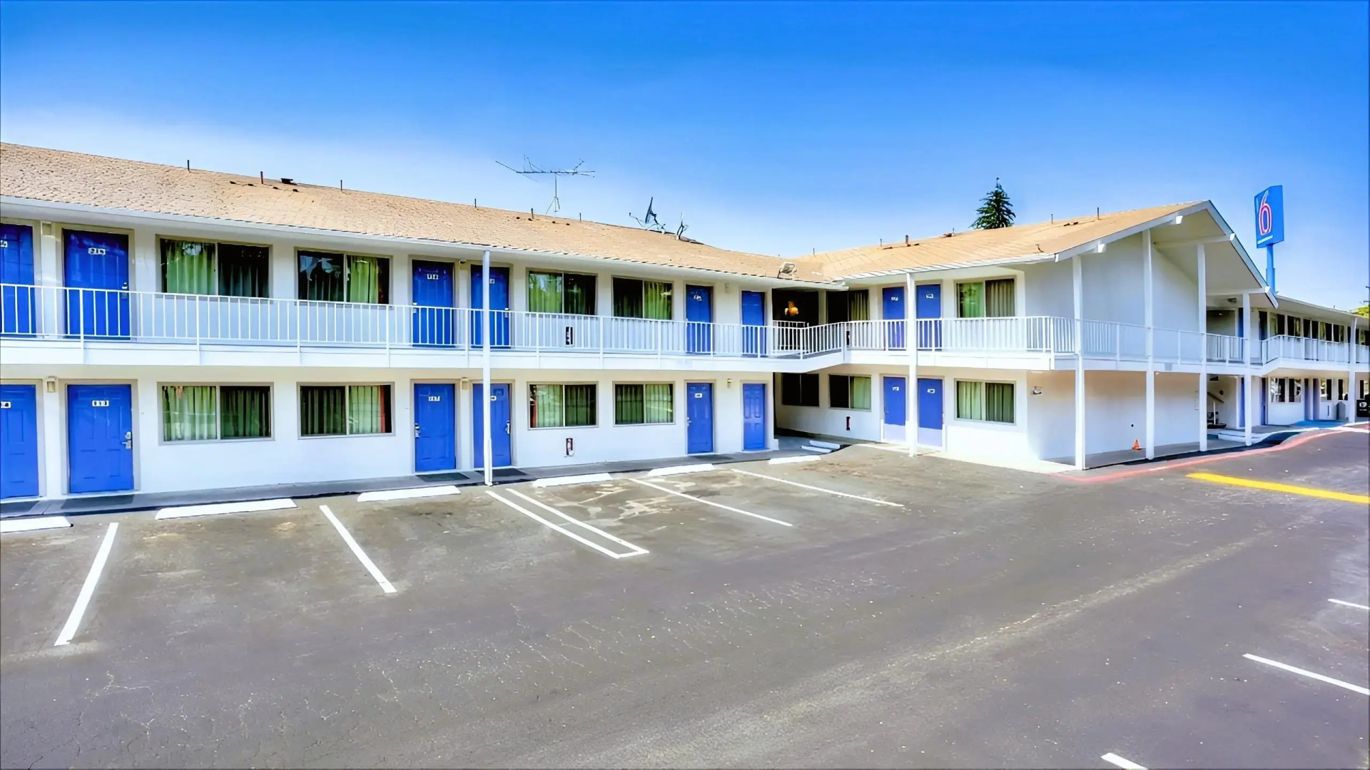 Motel 6 Tigard, OR - Portland South - Lake Oswego