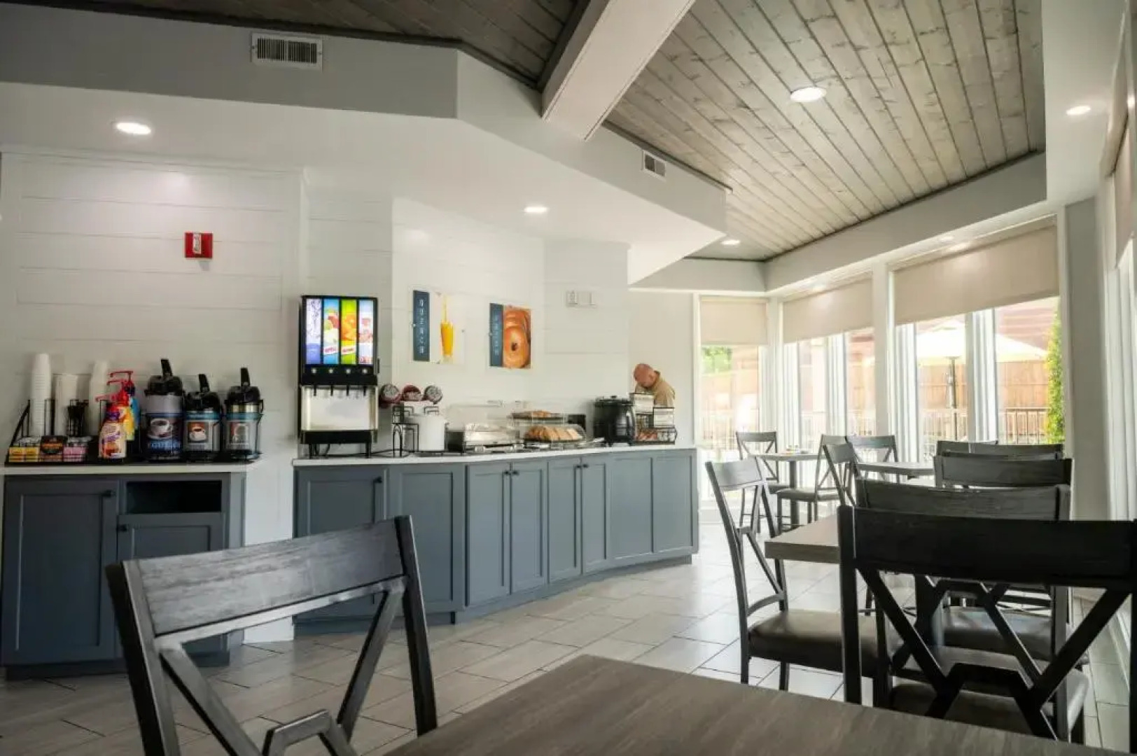 Twin Mountain Inn & Suites