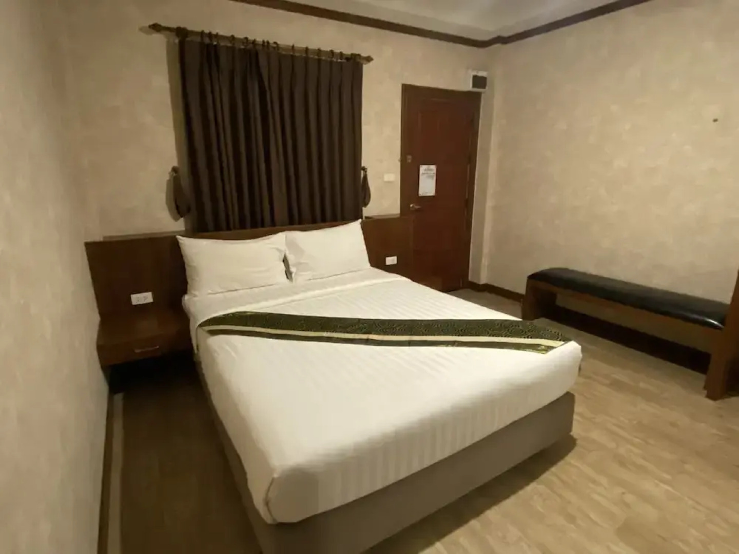 RoomQuest Chonburi Laem Chabang