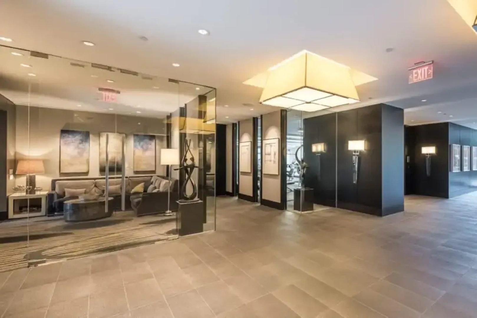 Global Luxury Suites at Town Center North