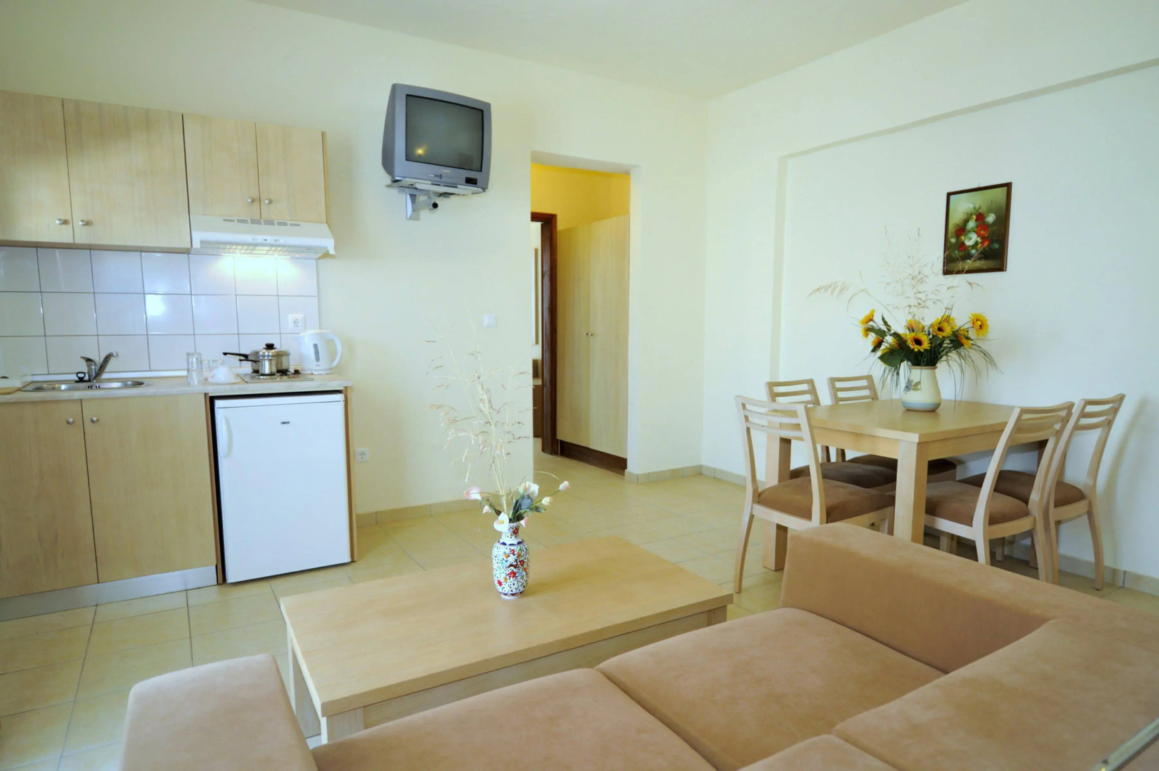 Anita ApartHotel