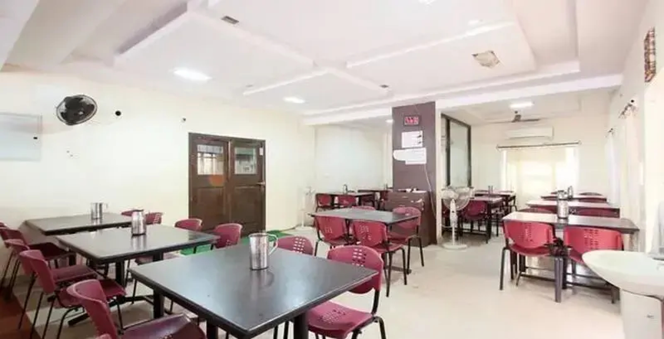 Hotel Vijaya Sri