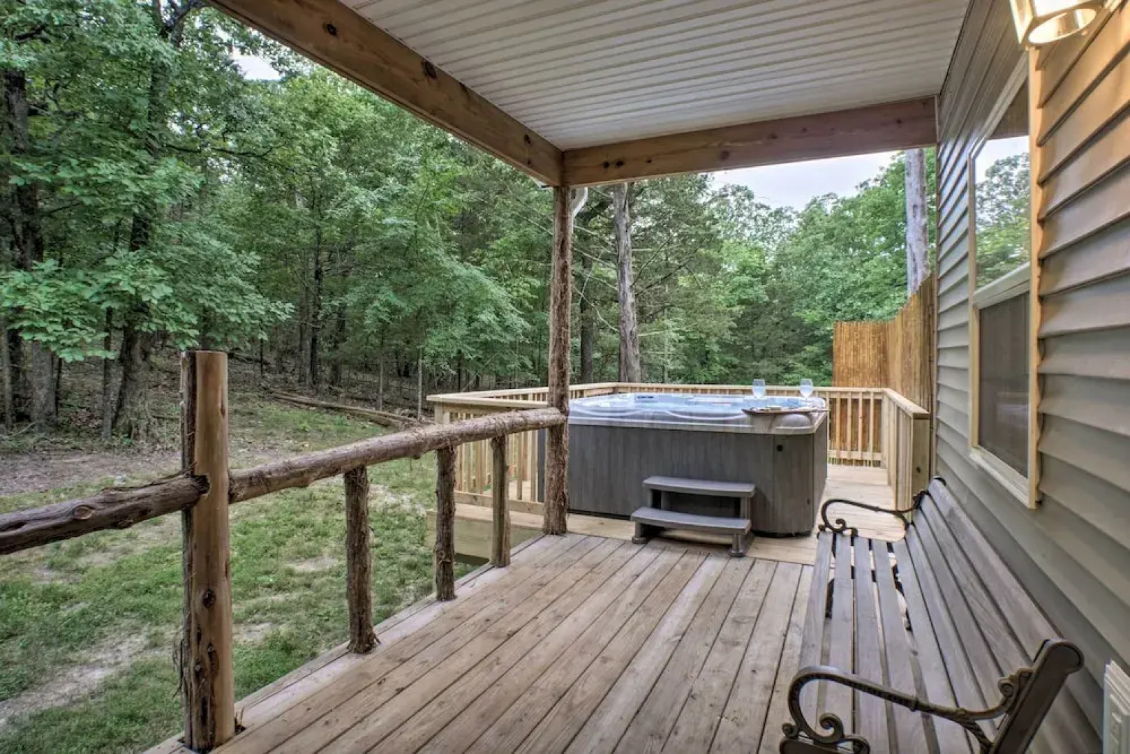 Lakeside Blue Eye Escape w/ Game Room & Hot Tub!