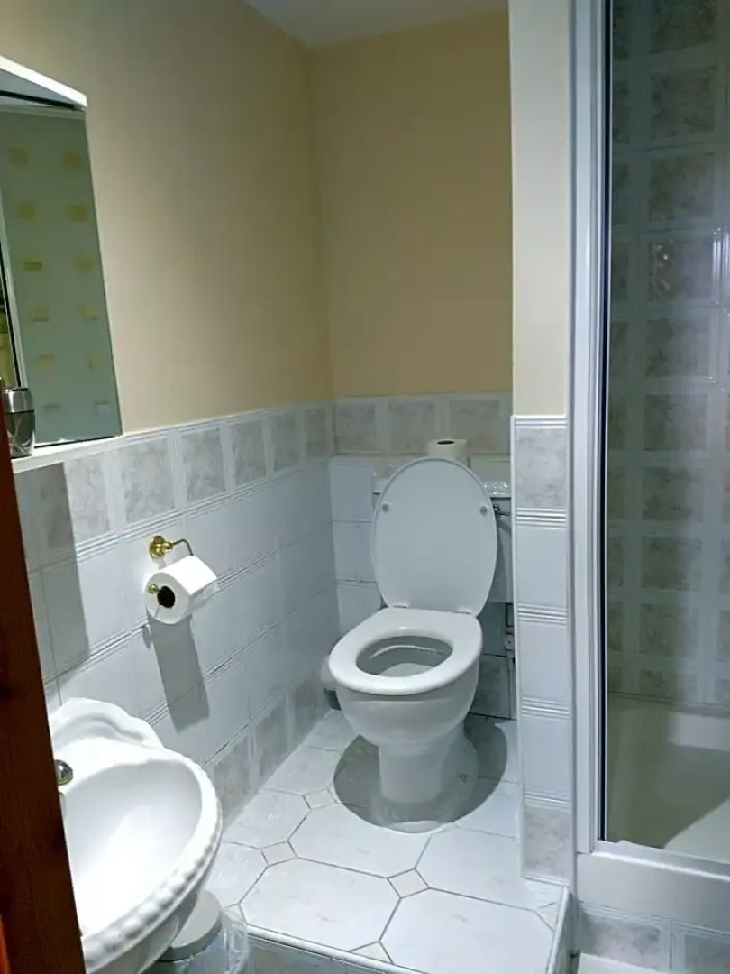 Hollingworth Lake Guest House