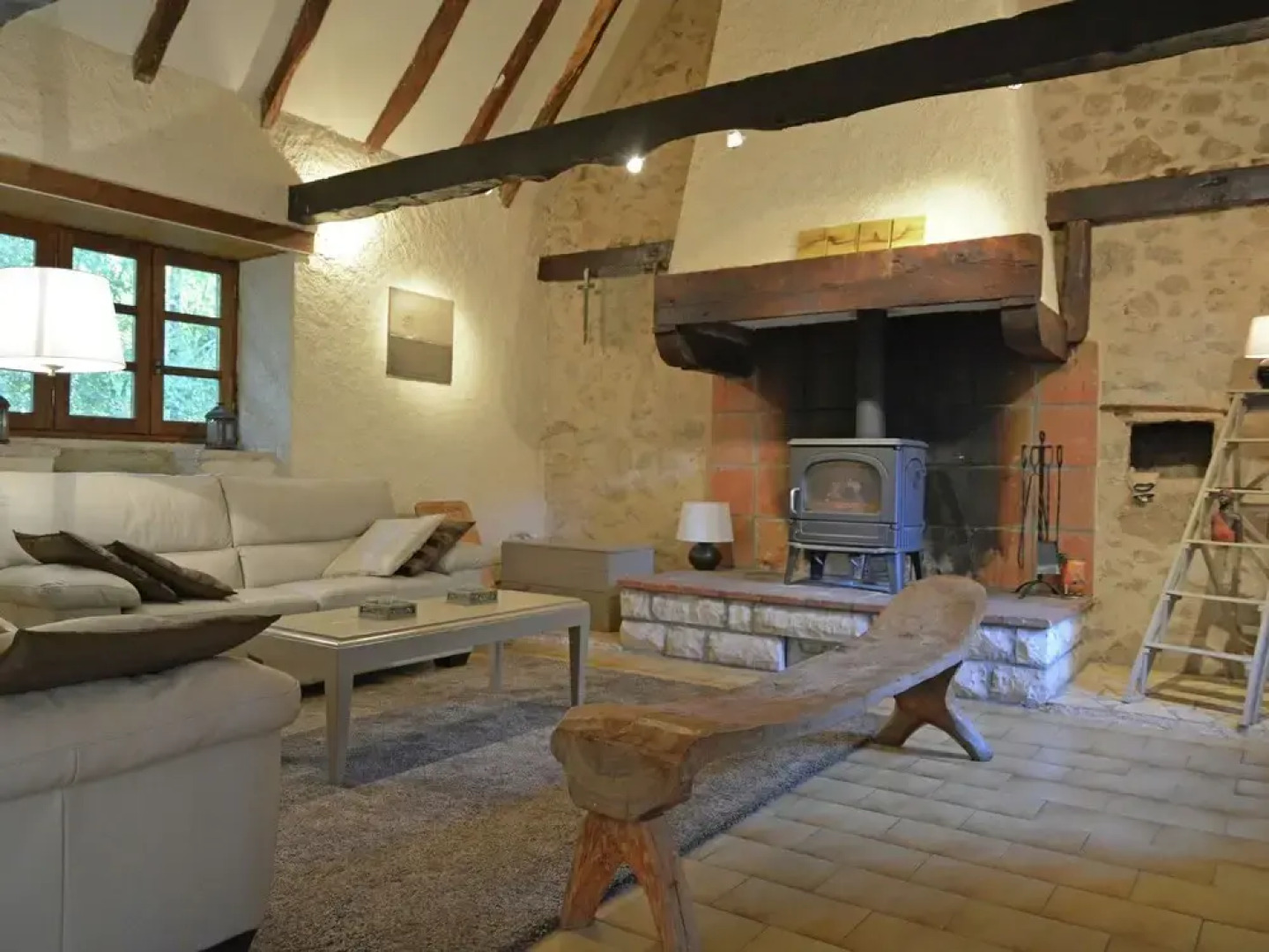 Cozy Mansion in Brandonnet With Swimming Pool