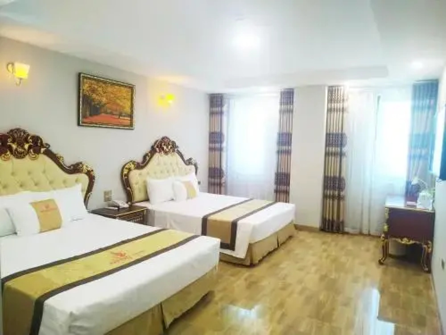 Khach San Phuong Hoang 3