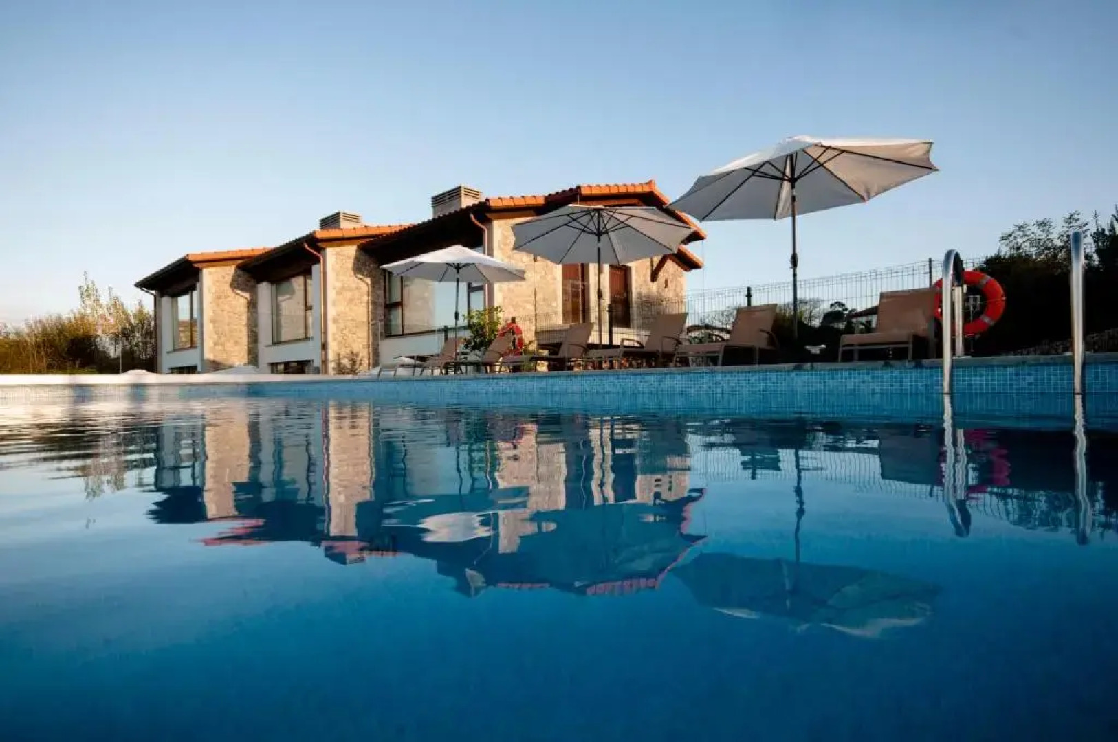 Bufones de Pria Apartamentos Rurales