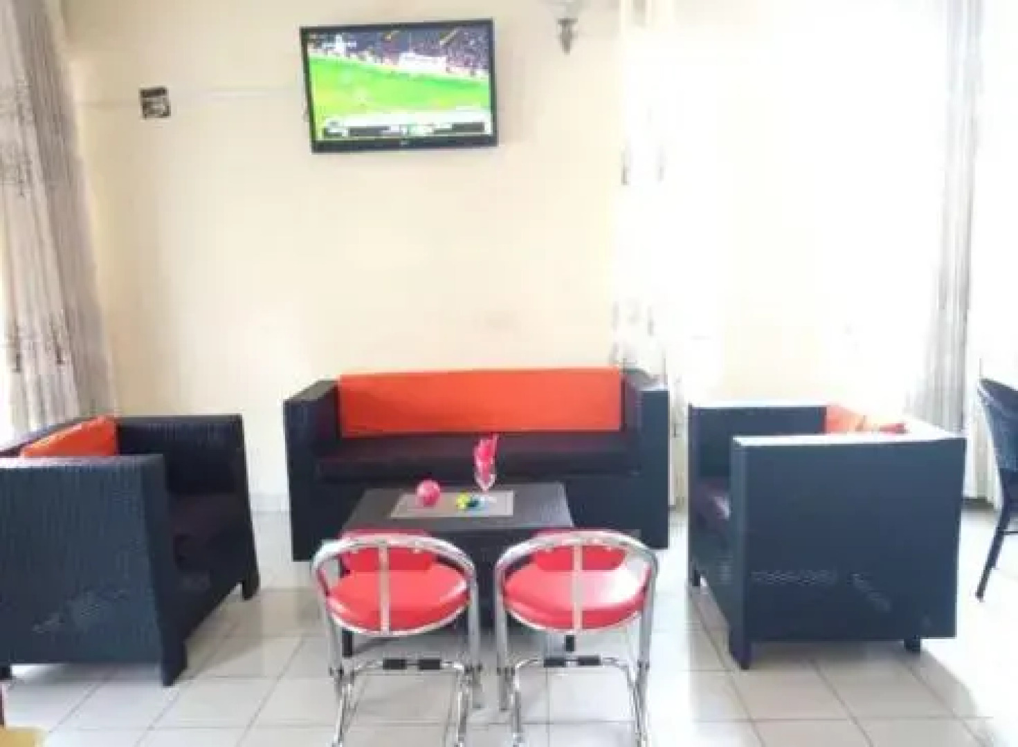 Flamingo-Lounge Restaurant