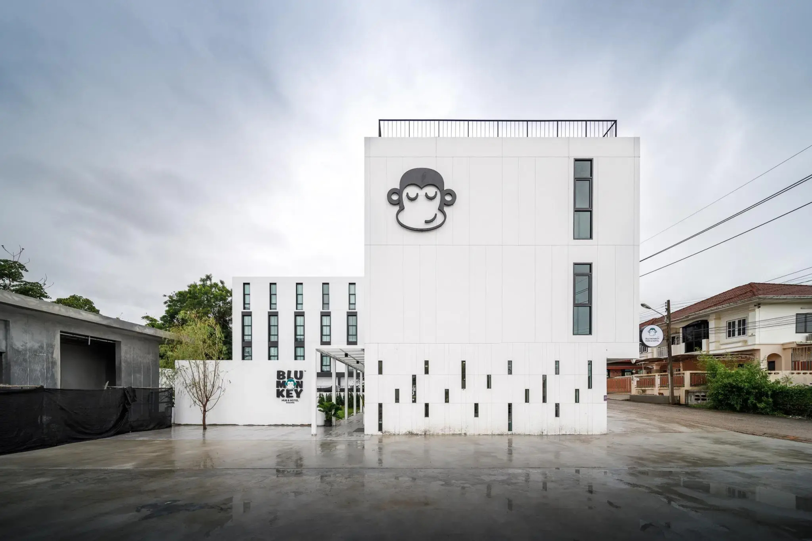 Blu Monkey Hub & Hotel Ranong