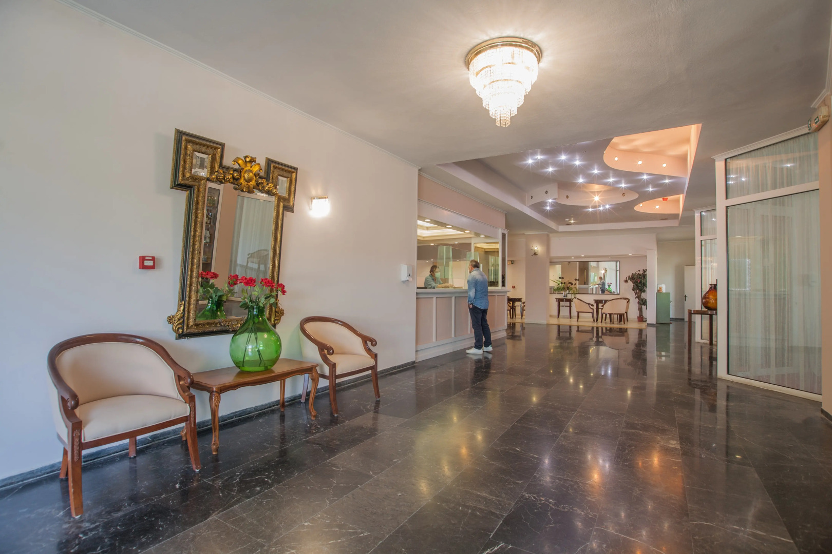 Отель Alexandros 