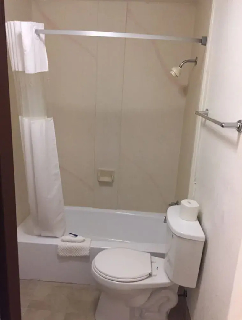 Super 8 - North Lima OH