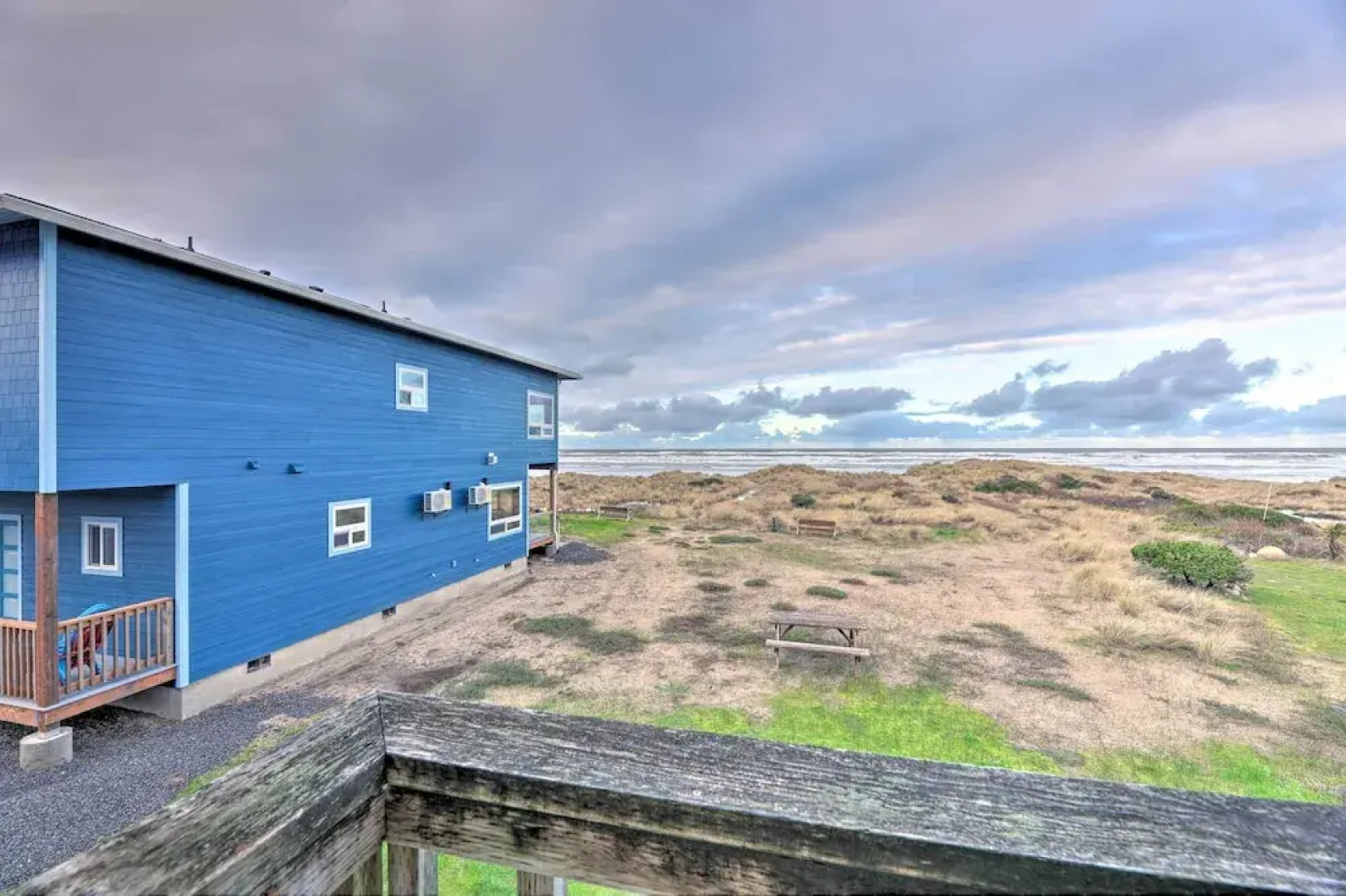 Sanderling Sea Cottages, Unit 2: Walk to Coast!
