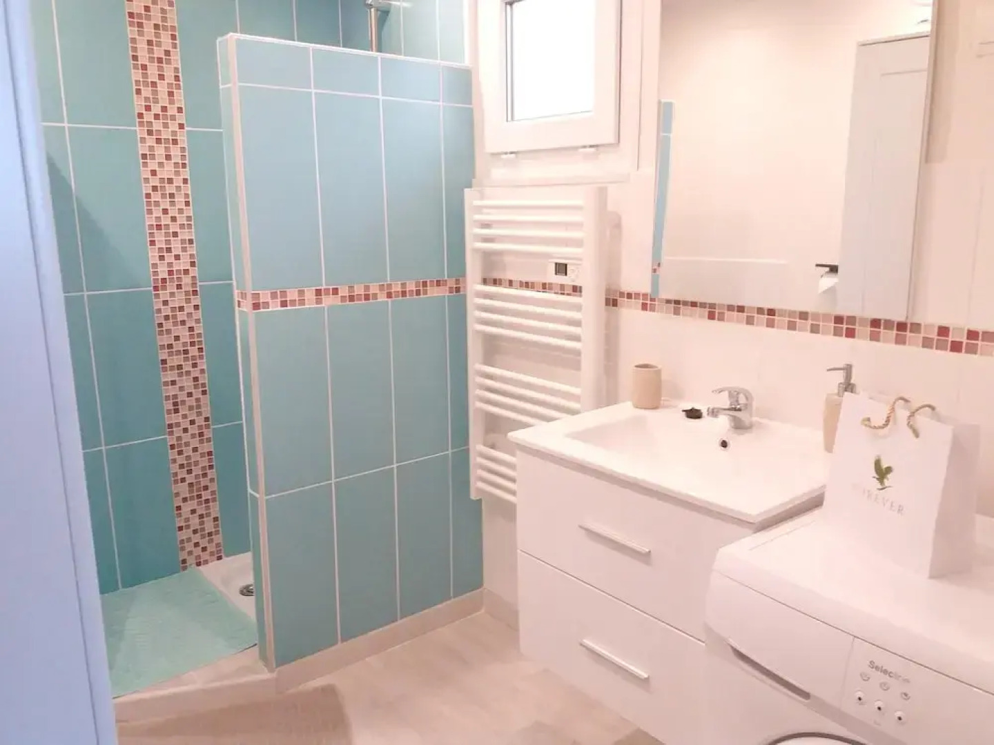 House With one Bedroom in Sète, With Wonderful Lake View, Enclosed Gar