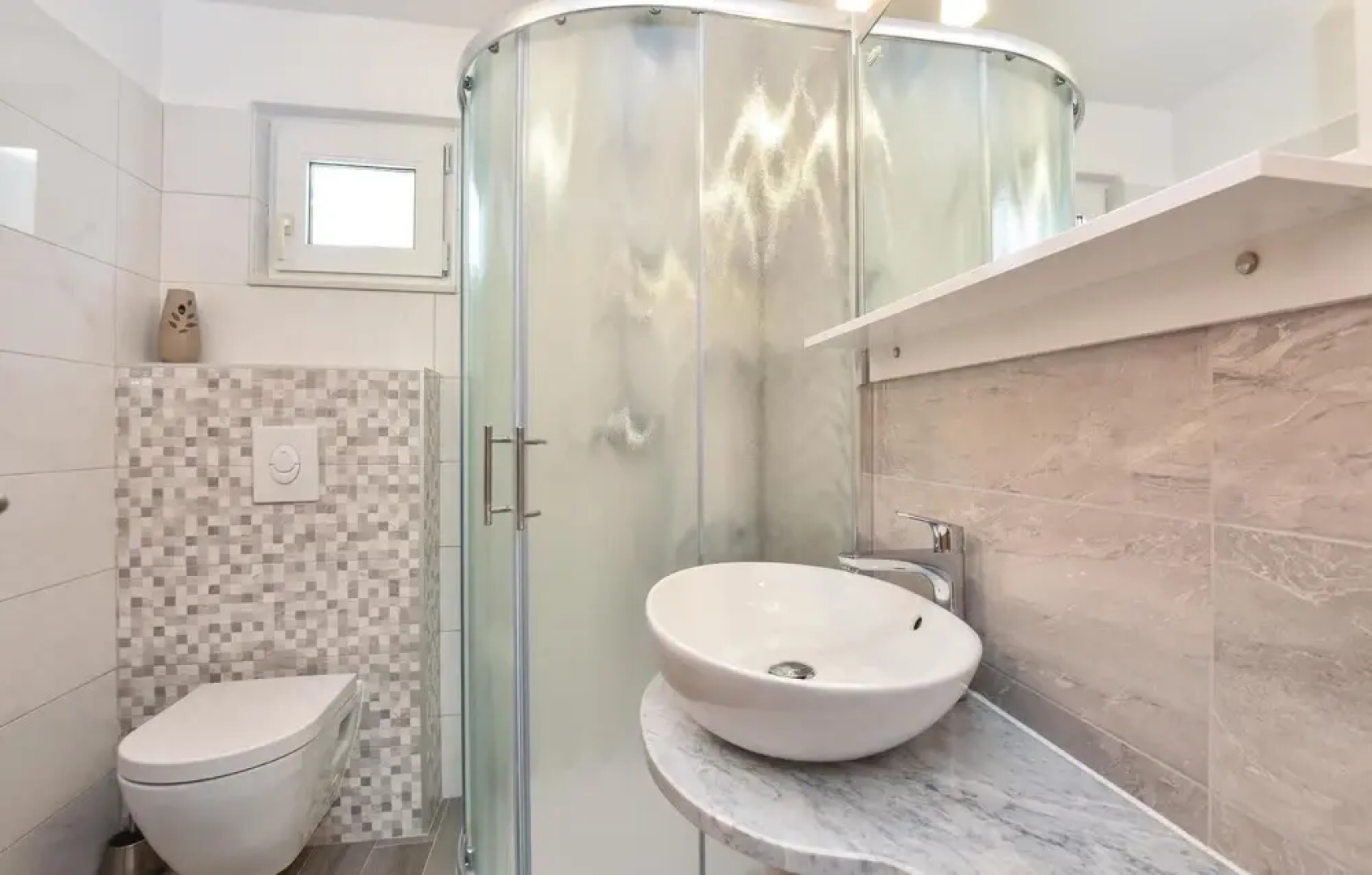 Amazing Home in Blato na Cetini With Wifi and 4 Bedrooms