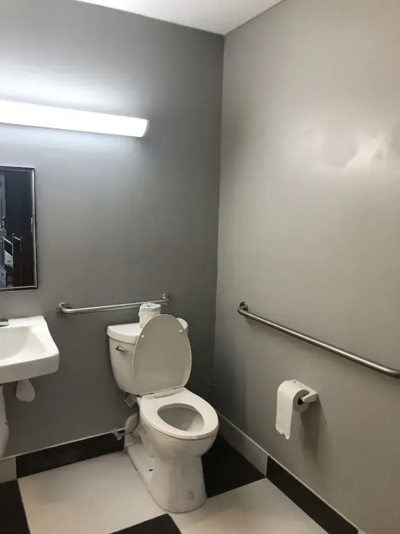 Scottish Inns Locust Grove