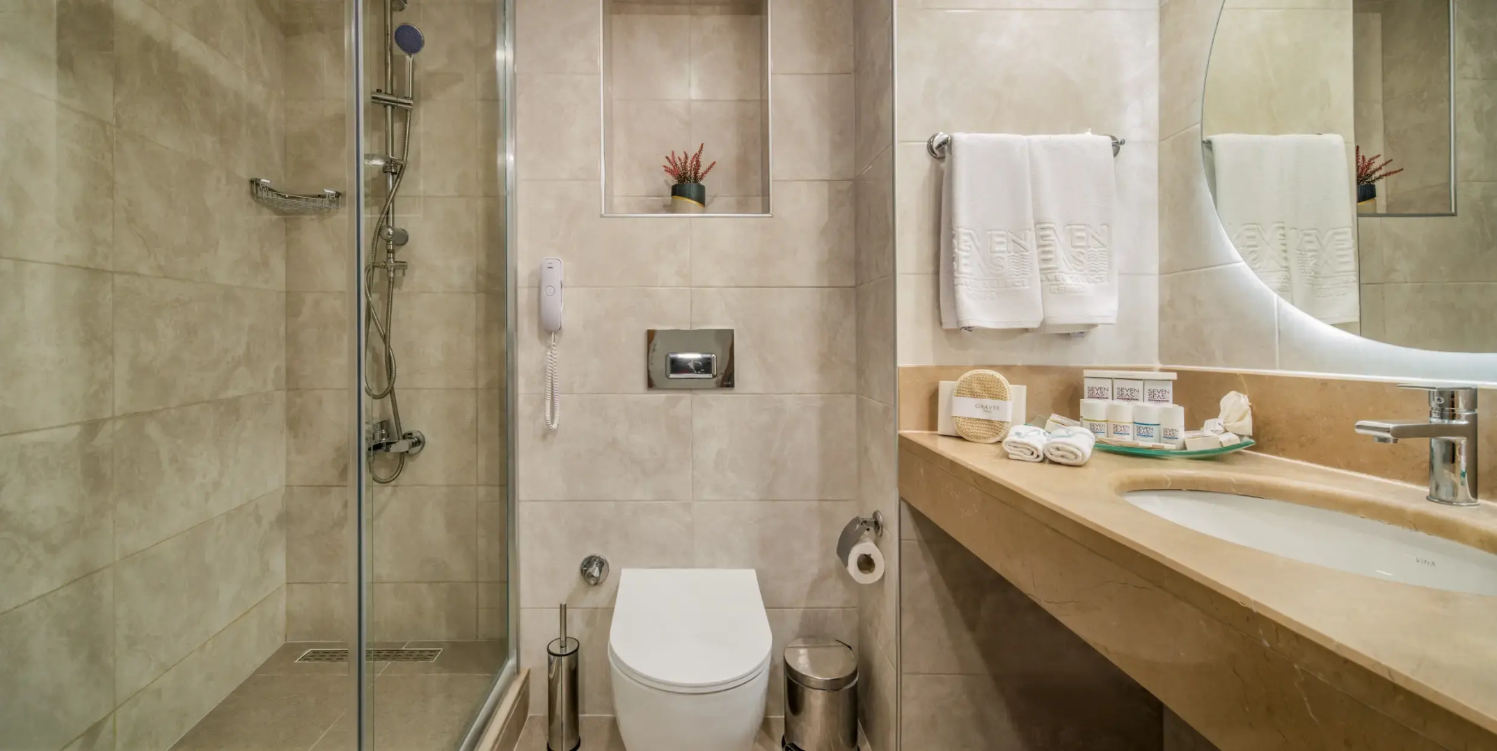 Gravel Hotels Select