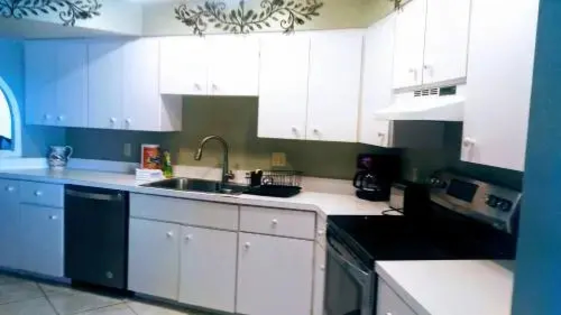 3000 Sq Ft Beach And Bay Condo