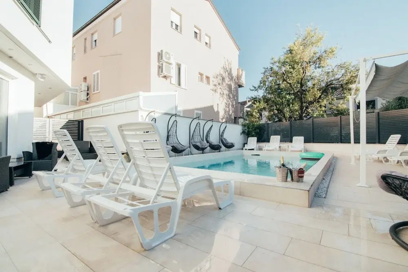 Basilica hotel by MERCADO