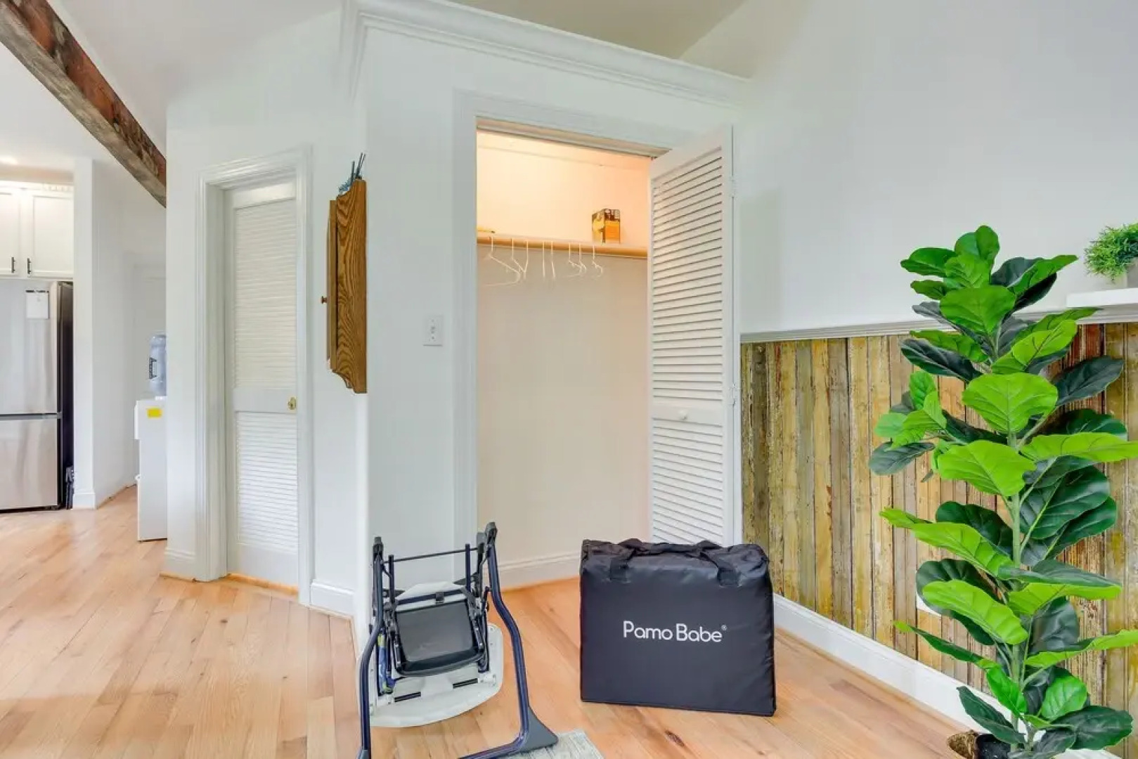 Family-friendly Chesapeake Beach House With Deck!