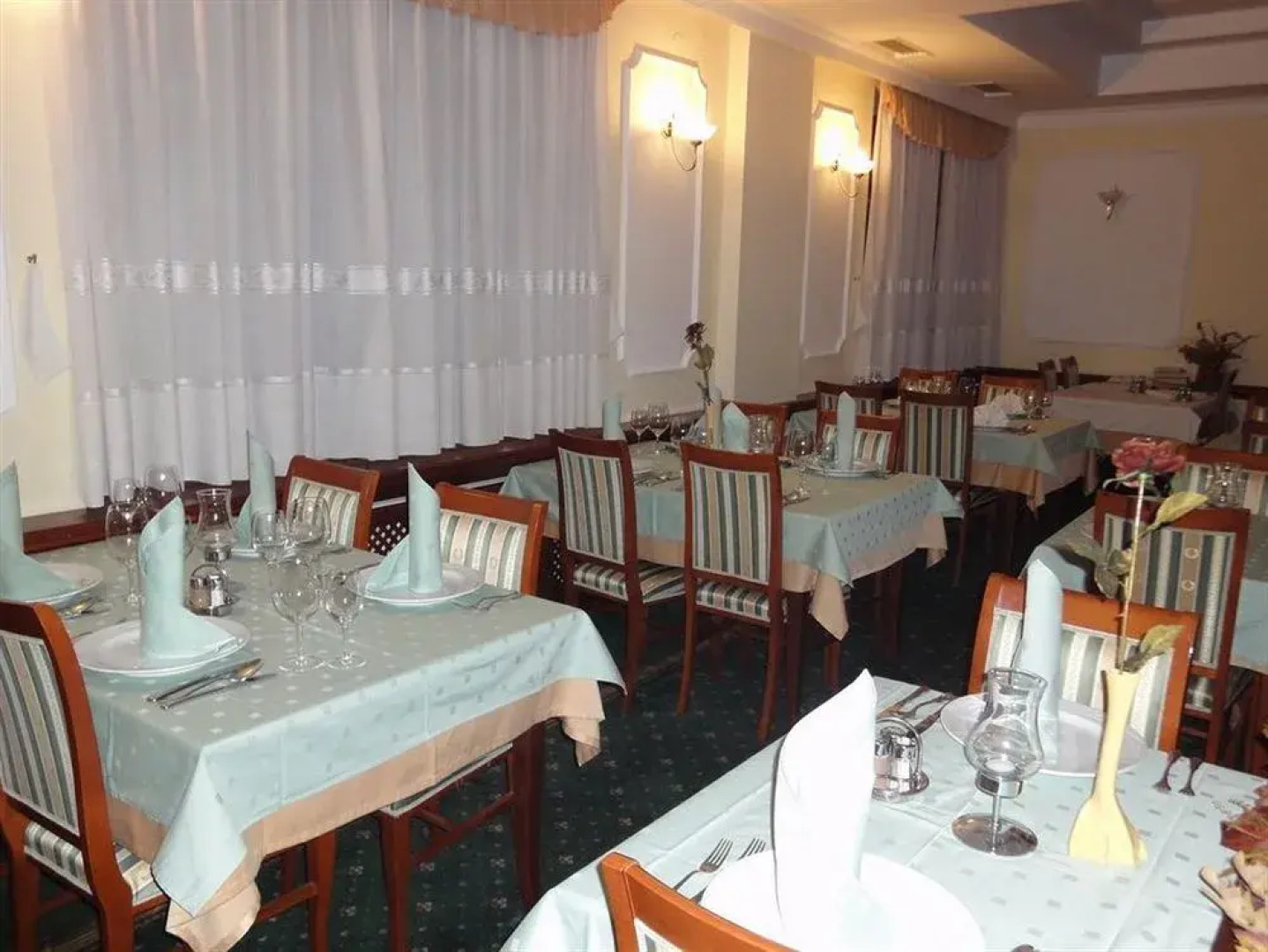 Hotel Cateski dvorec