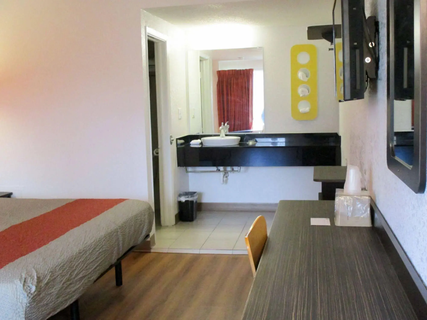 Motel 6 Schenectady, NY