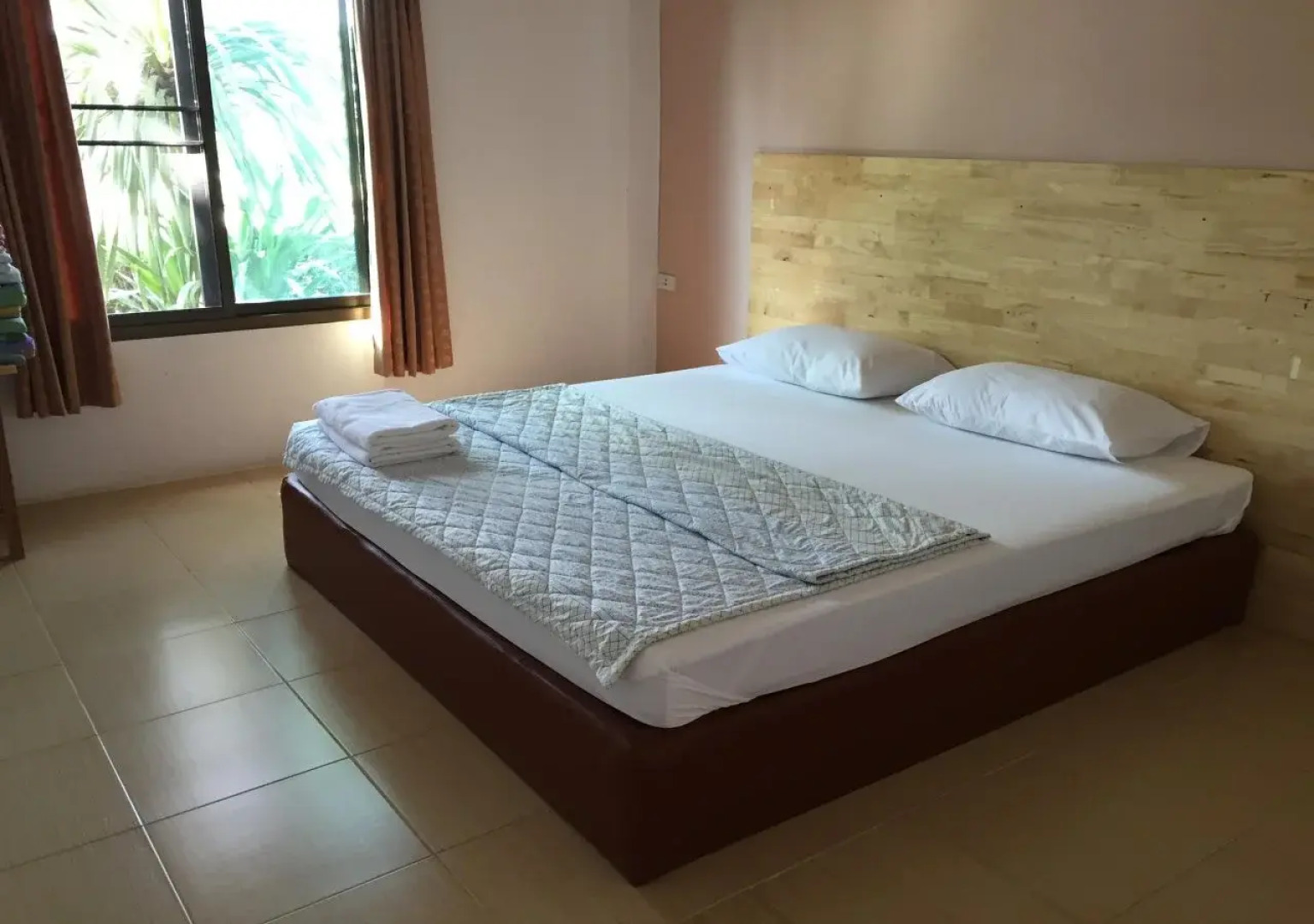 Ban Suan Pharwalai Resort