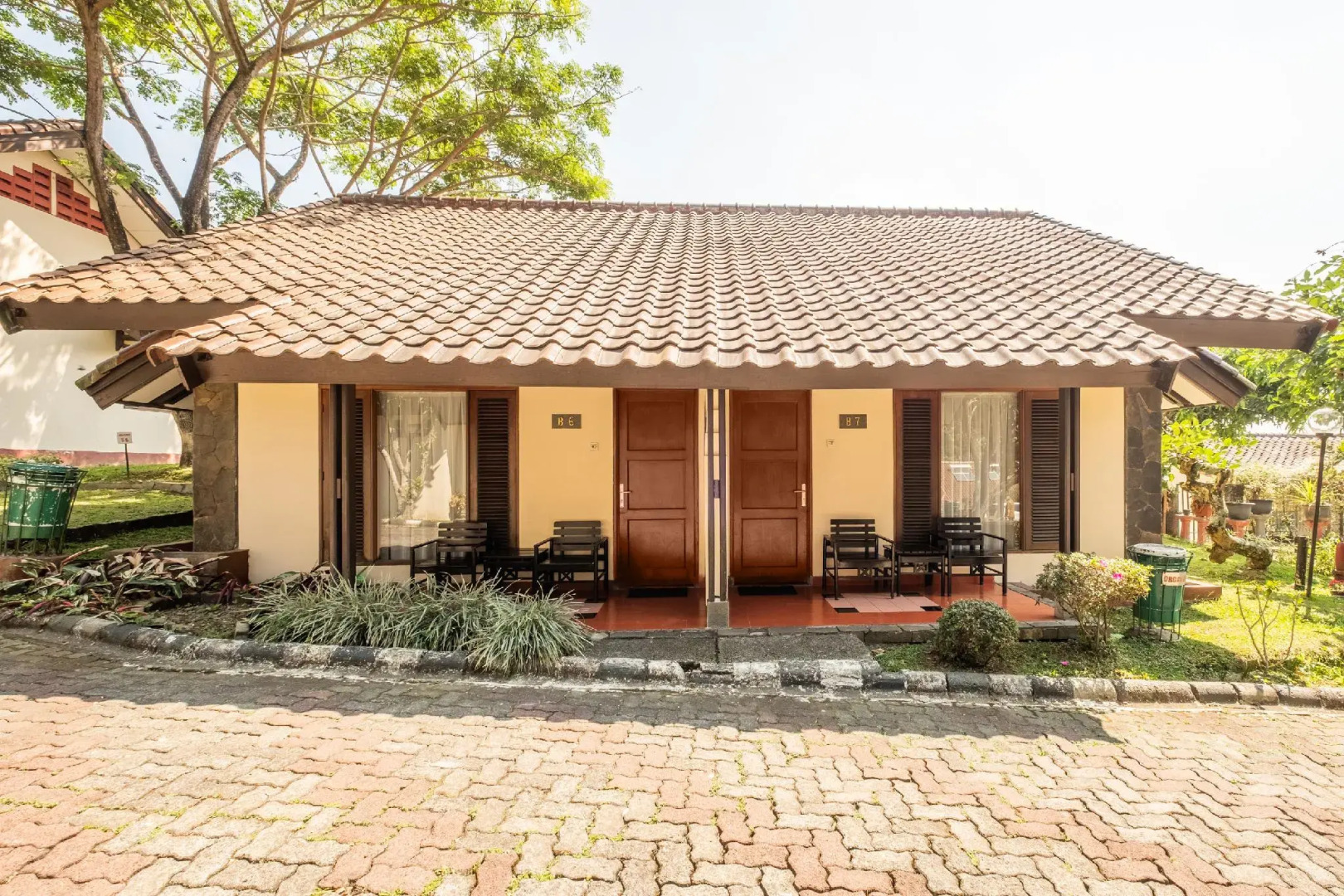 Capital O 1256 Sangga Buana Resort and Convention Hotel