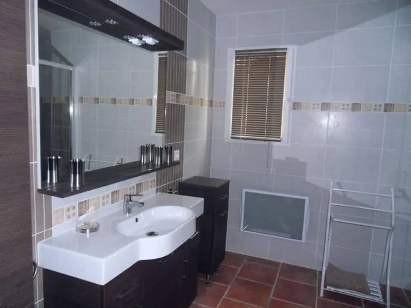 Villa With 3 Bedrooms in Autignac, With Wonderful Mountain View, Priva