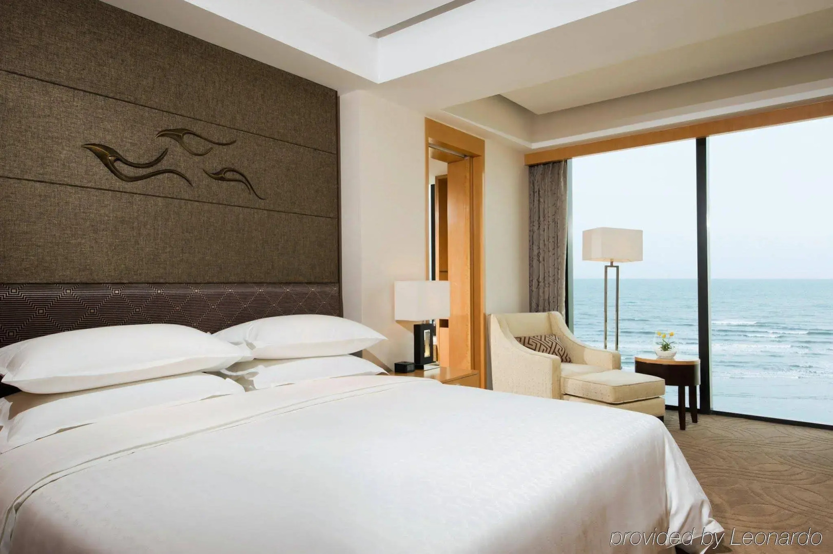 Sheraton Yantai Golden Beach Resort