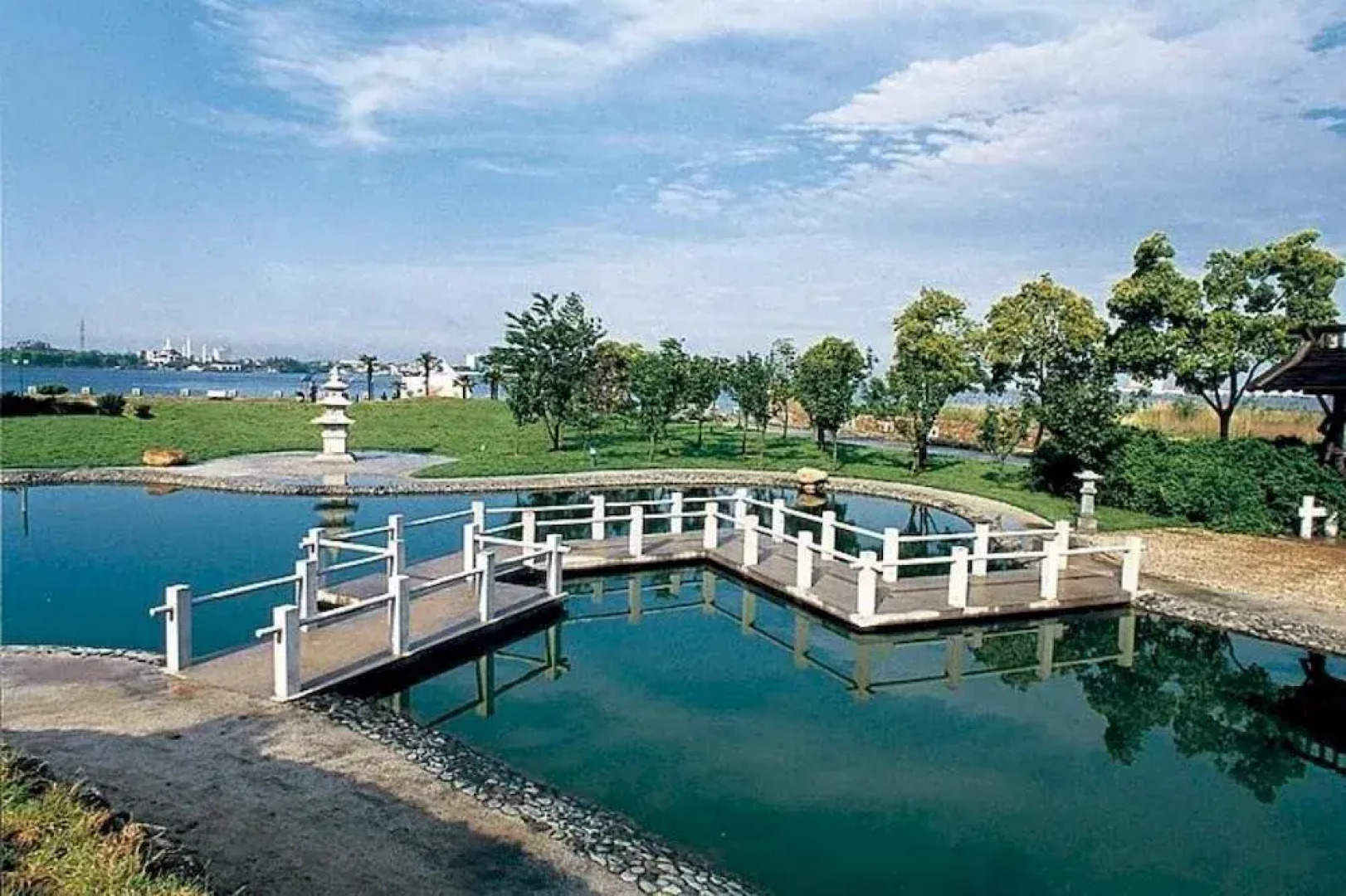 Wuxi Lakeview Park Resort
